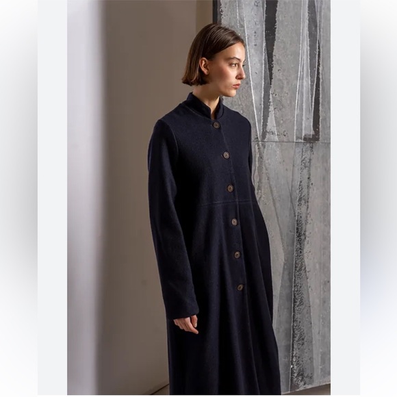 STUNNING VINTAGE NAVY NANCY HELLER WOOL/CASHMERE COAT FULLY LINED W/ POCKETS EUC - Picture 1 of 14